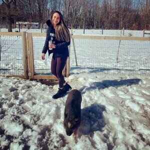 Meet your Posher, Brooke